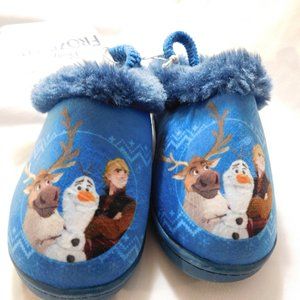 Disney Frozen 2 Clogs size Toddler 7-8 Brand New